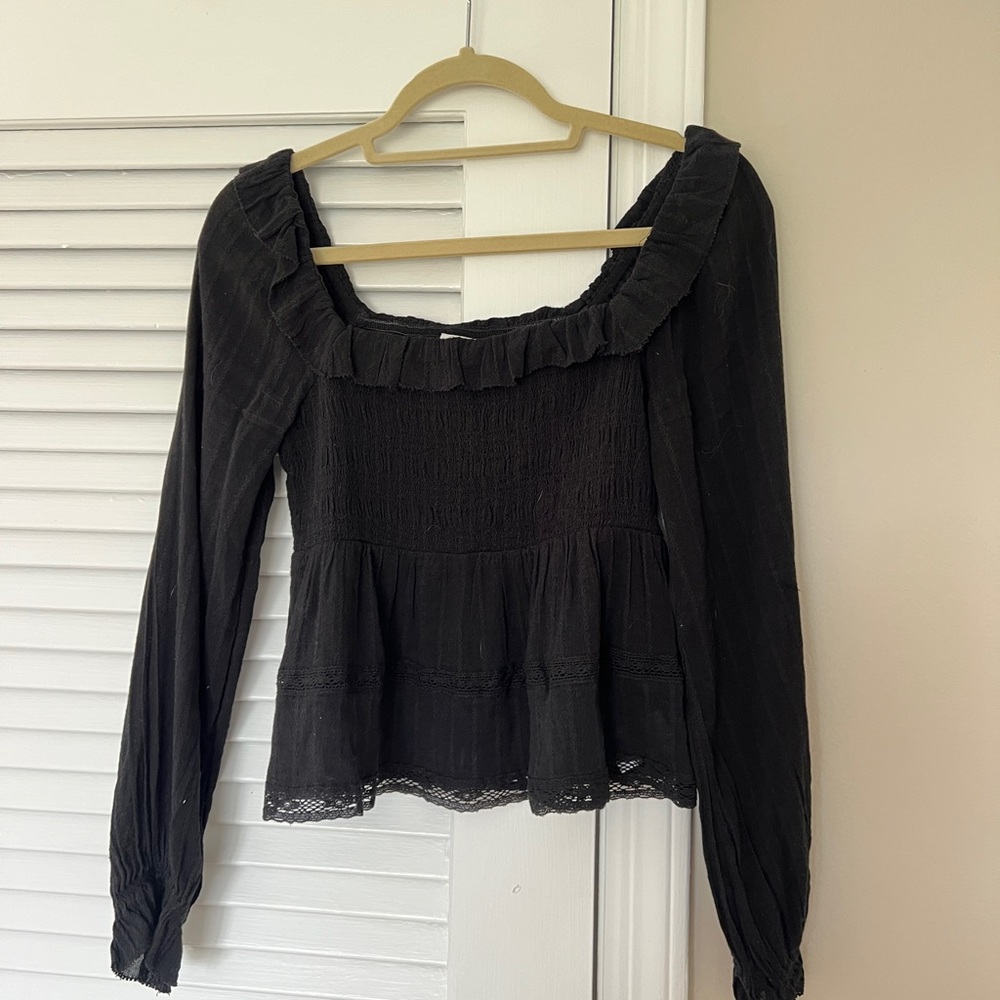 NWOT American Eagle Outfitters Black Smocked Ruffled Blouse